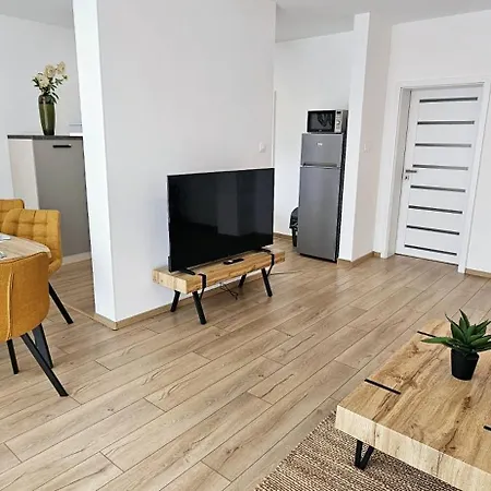 Vila Ada * Tótmegyer